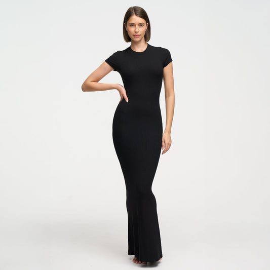 Geripptes T-Shirt-Maxikleid