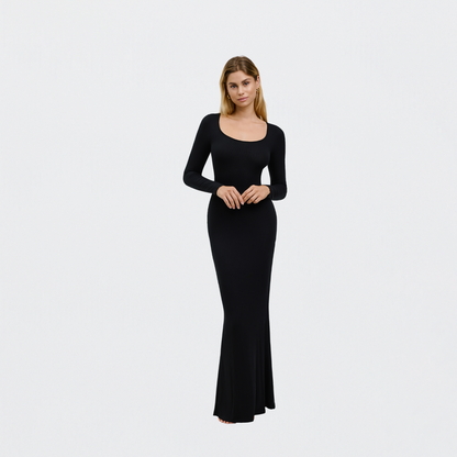 Geripptes Maxikleid mit langen Ärmeln