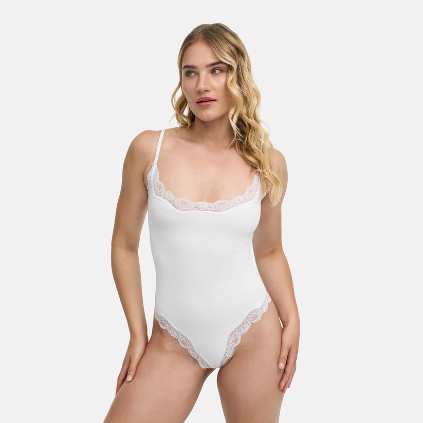 String-Body mit Spitze